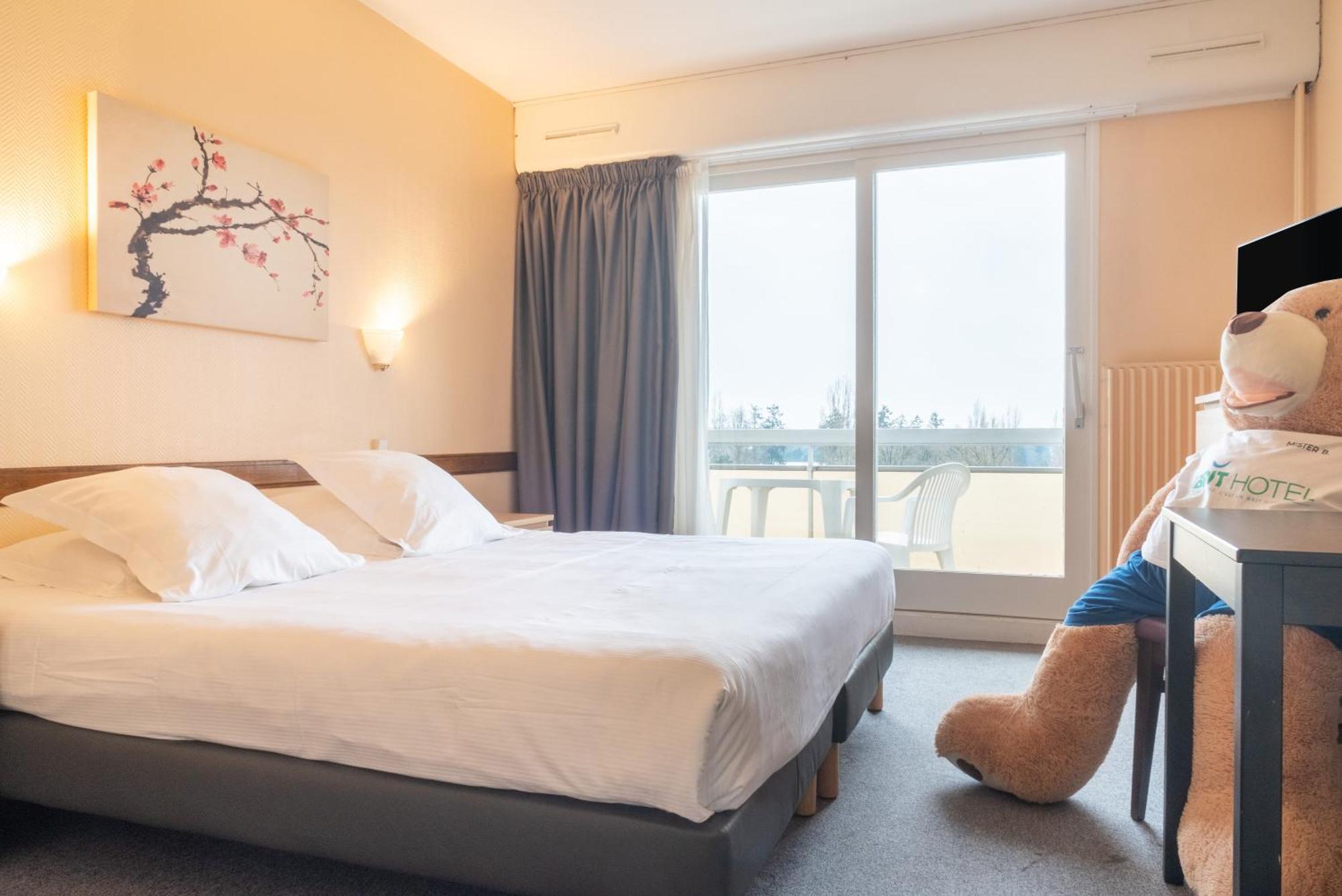 Brit Hotel Le Parc Vichy بيلريف-سور-اليي المظهر الخارجي الصورة