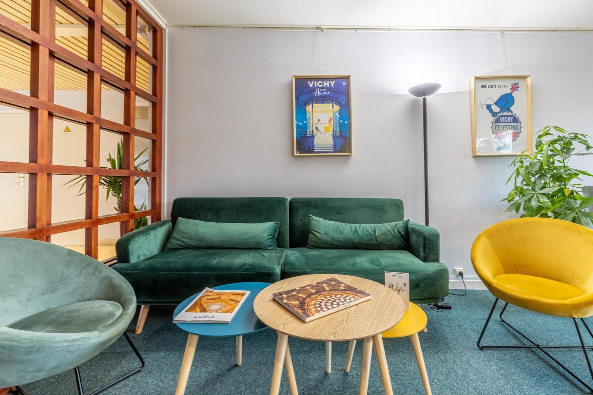Brit Hotel Le Parc Vichy بيلريف-سور-اليي المظهر الخارجي الصورة