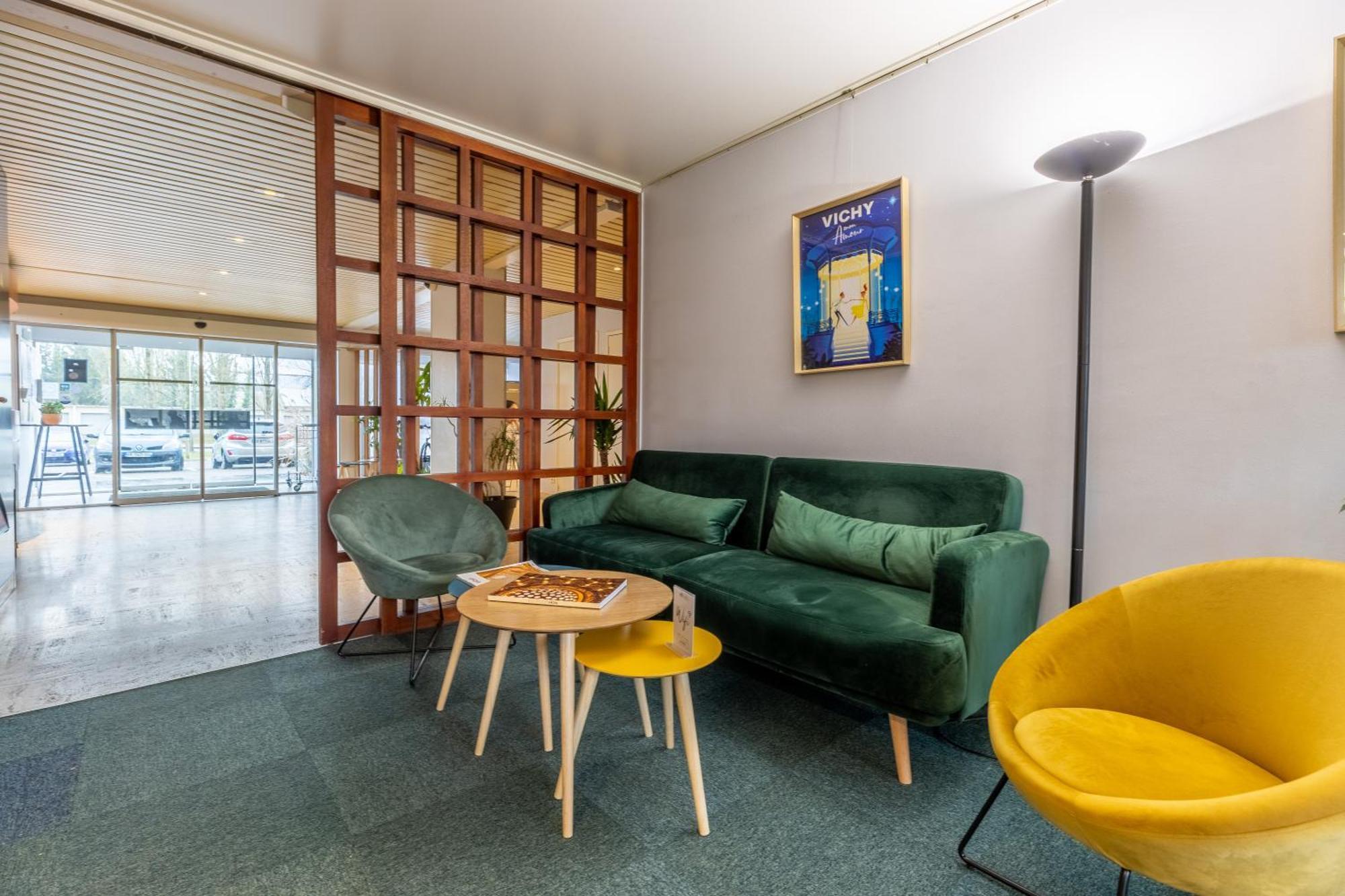 Brit Hotel Le Parc Vichy بيلريف-سور-اليي المظهر الخارجي الصورة
